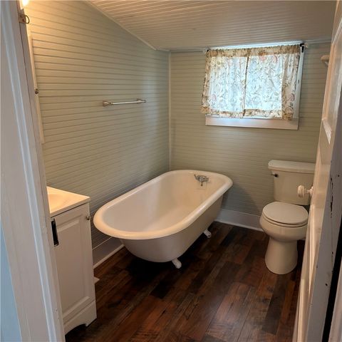 1014 Levis Smith Road, Pendleton, SC 29670