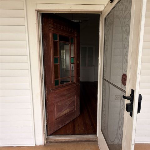 1014 Levis Smith Road, Pendleton, SC 29670