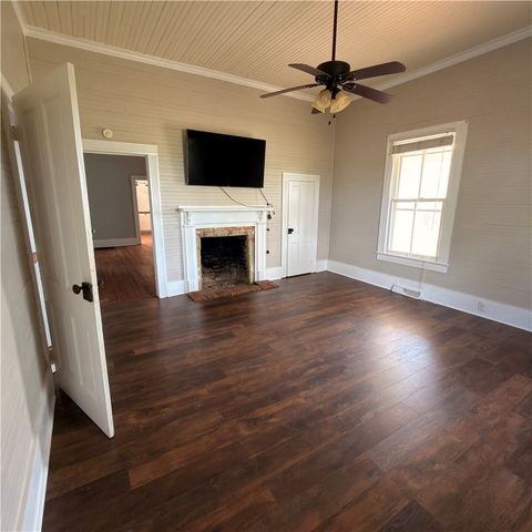 1014 Levis Smith Road, Pendleton, SC 29670