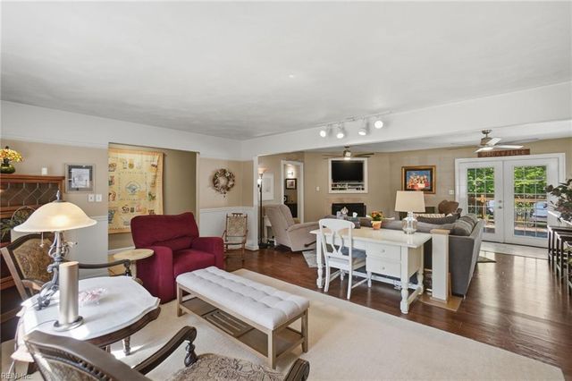 1101 Homestead DR, Virginia Beach, VA 23464