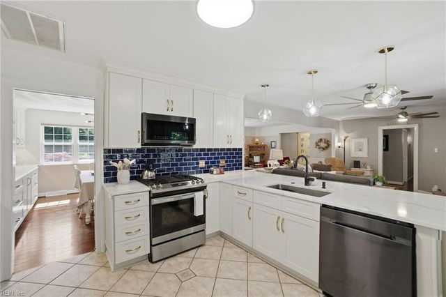 1101 Homestead DR, Virginia Beach, VA 23464