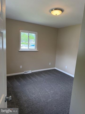 1010 ASBURY AVE, National Park, NJ 08063