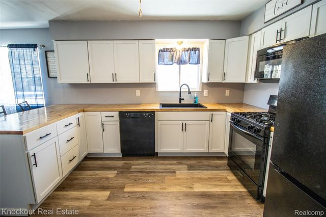 12046 Morrish Road, Montrose Charter Township, MI 48420