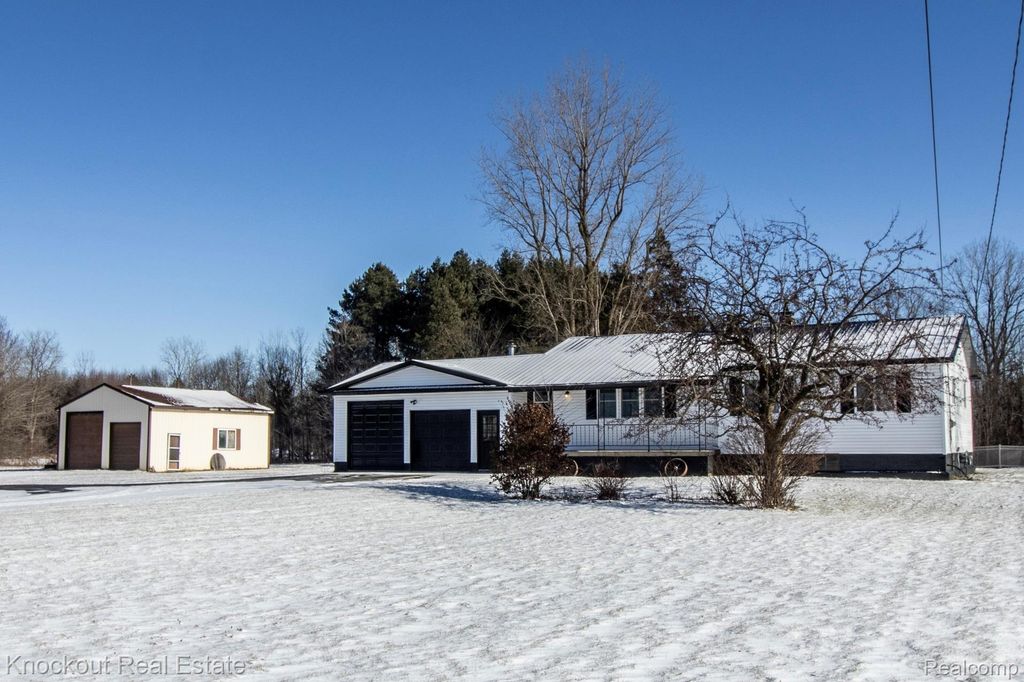 12046 Morrish Road, Montrose Charter Township, MI 48420