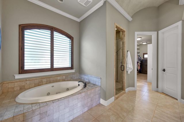 12324 White Oak Point, Conroe, TX 77304
