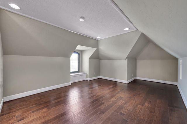 12324 White Oak Point, Conroe, TX 77304