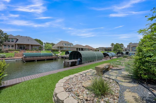 12324 White Oak Point, Conroe, TX 77304