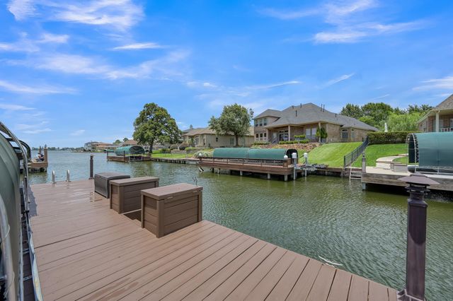 12324 White Oak Point, Conroe, TX 77304