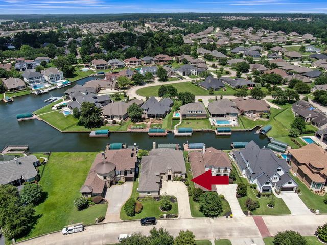 12324 White Oak Point, Conroe, TX 77304