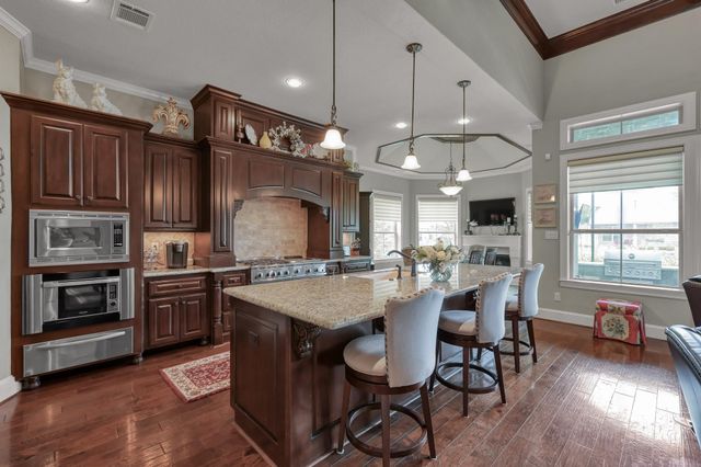 12324 White Oak Point, Conroe, TX 77304