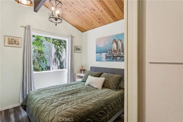 805 Knight Court, Lake Arrowhead, CA 92352