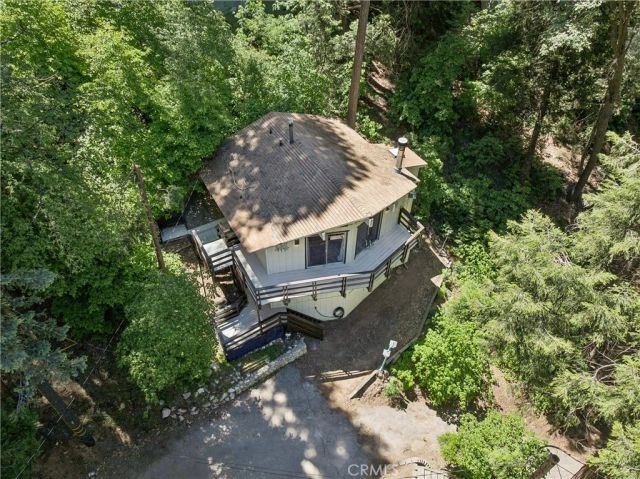 805 Knight Court, Lake Arrowhead, CA 92352