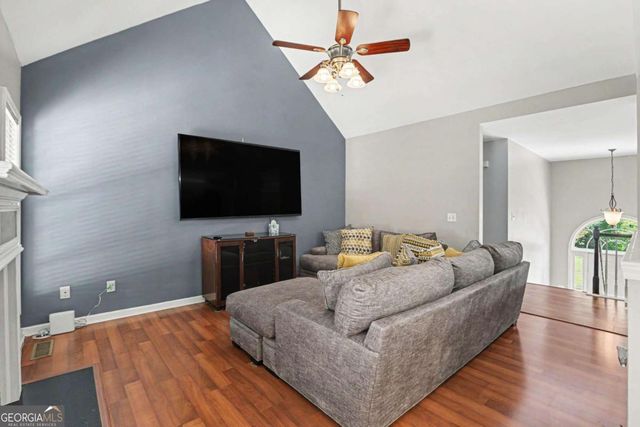 5722 Flowers Ridge SW, Powder Springs, GA 30127