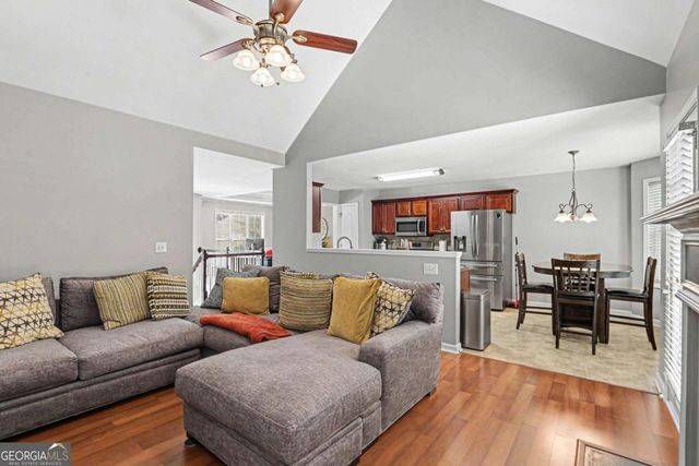 5722 Flowers Ridge SW, Powder Springs, GA 30127