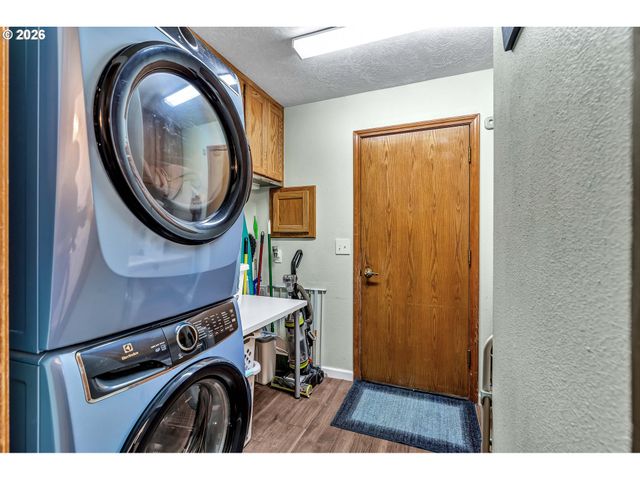 12313 S GROSHONG Rd, Molalla, OR 97038
