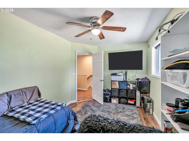 12313 S GROSHONG Rd, Molalla, OR 97038