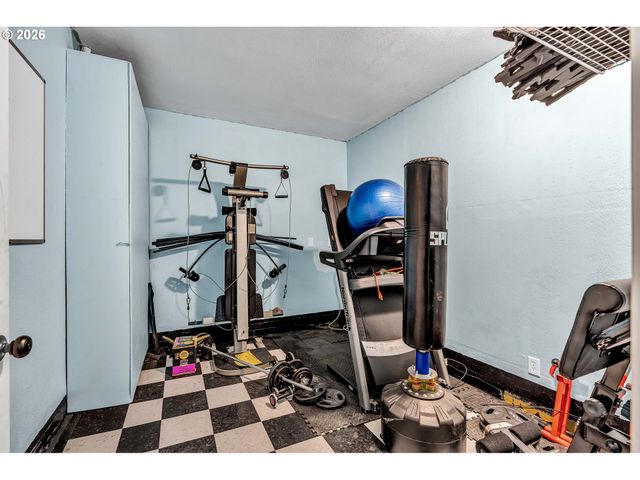 12313 S GROSHONG Rd, Molalla, OR 97038