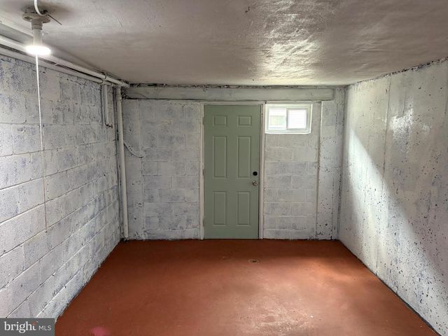 1568 MC KINLEY ST, Philadelphia, PA 19149