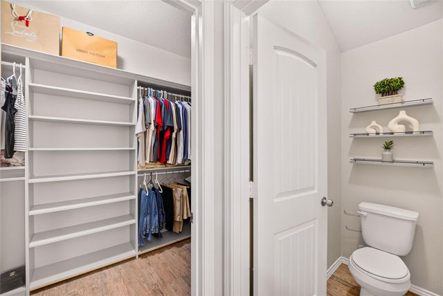 9805 Hunter Springs Drive, Conroe, TX 77306