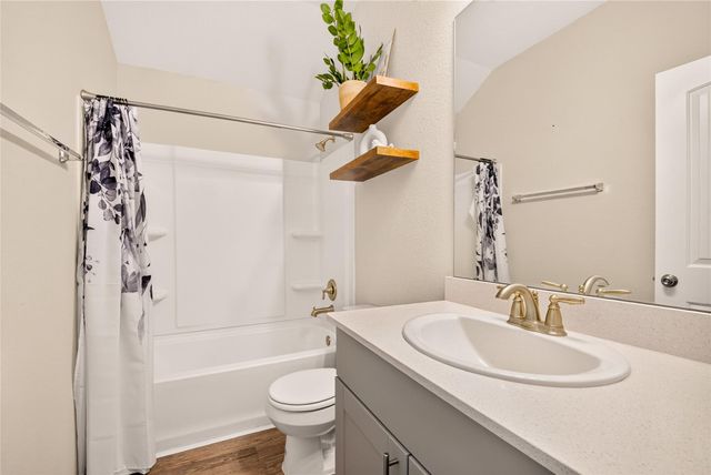 9805 Hunter Springs Drive, Conroe, TX 77306