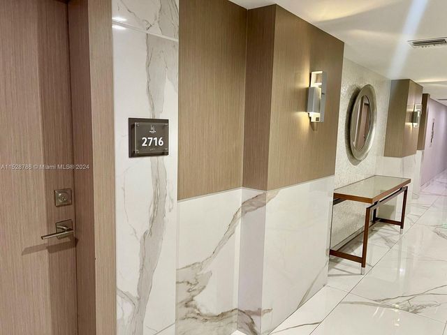 20225 NE 34th Ct 2716, Aventura, FL 33180