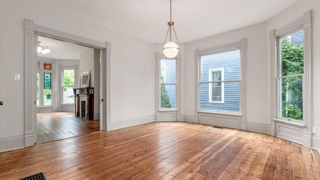 423 Hudson Avenue, Newark, OH 43055