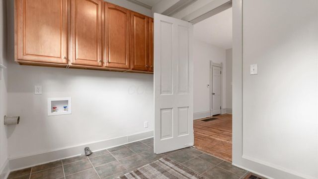 423 Hudson Avenue, Newark, OH 43055