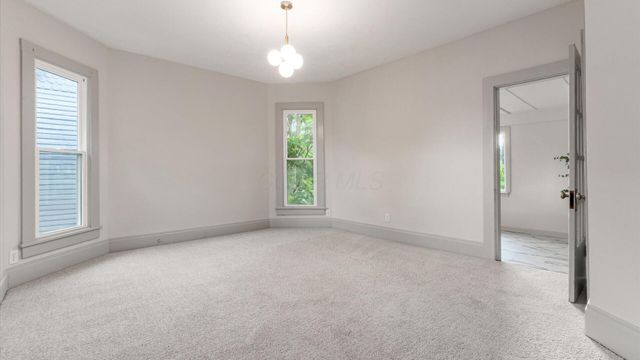423 Hudson Avenue, Newark, OH 43055