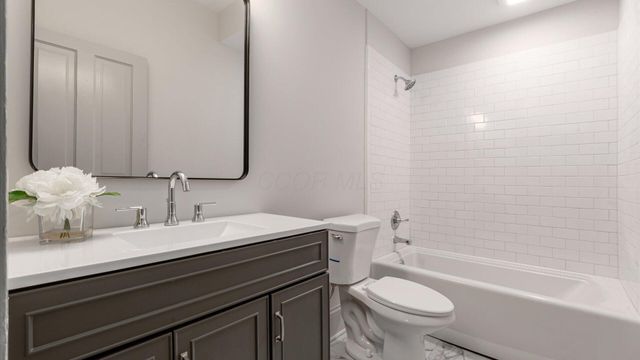 423 Hudson Avenue, Newark, OH 43055