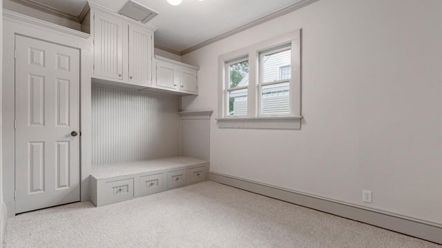 423 Hudson Avenue, Newark, OH 43055