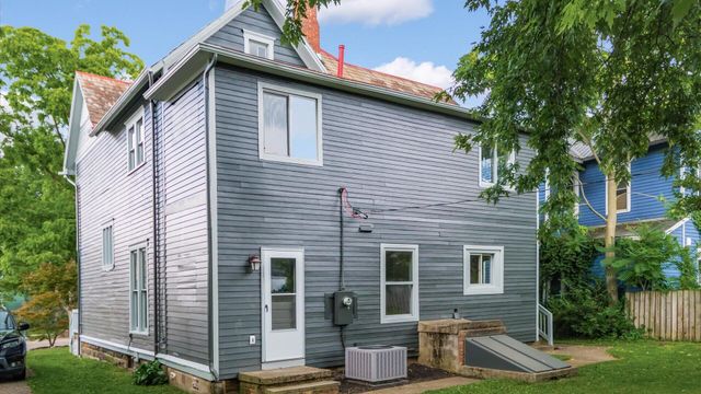 423 Hudson Avenue, Newark, OH 43055