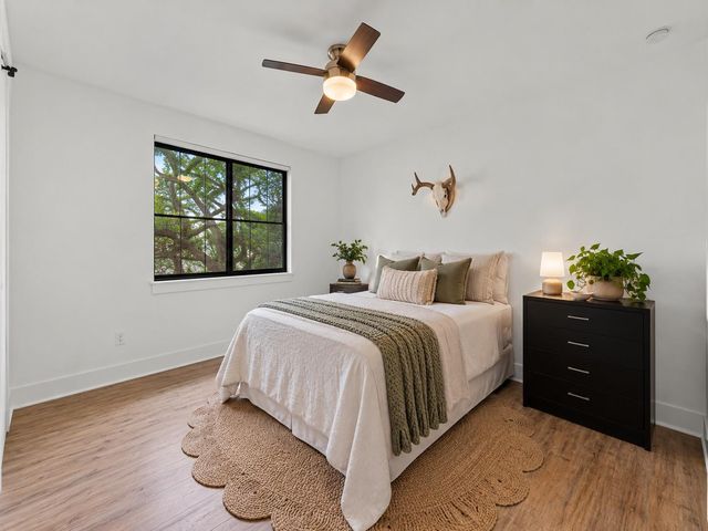 215 SANDY CREEK CV, Driftwood, TX 78619