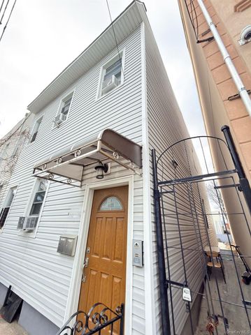 5431 Nurge Avenue, Maspeth, NY 11378