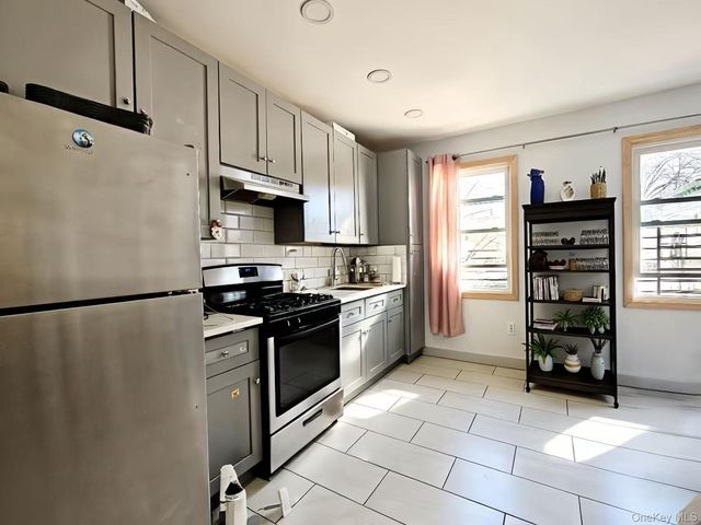 5431 Nurge Avenue, Maspeth, NY 11378