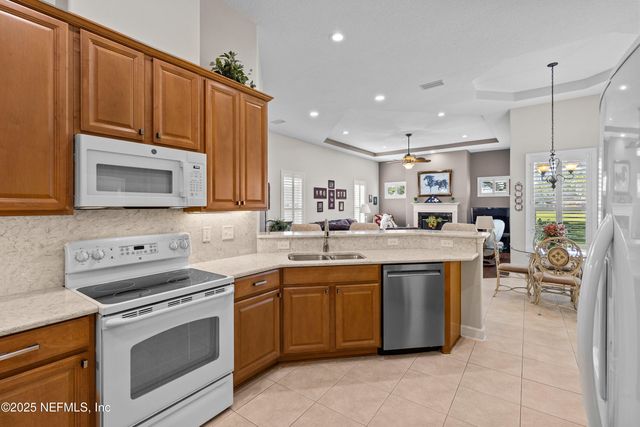 9662 RED SQUIRREL Lane, Jacksonville, FL 32219