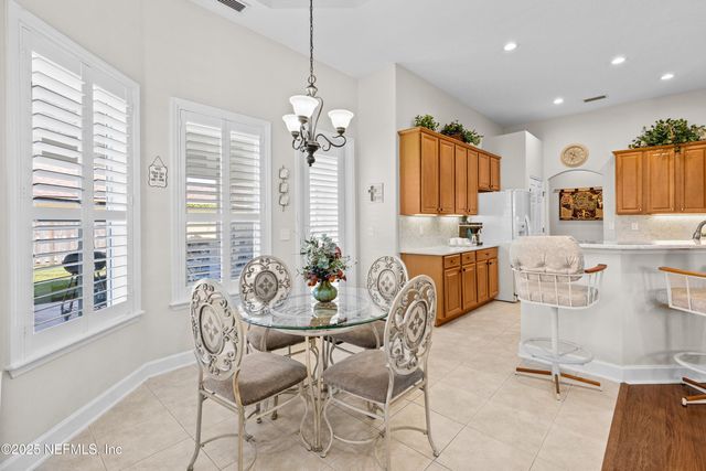 9662 RED SQUIRREL Lane, Jacksonville, FL 32219