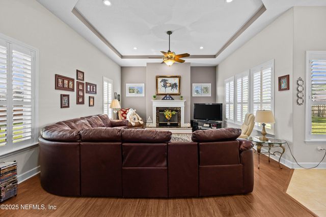 9662 RED SQUIRREL Lane, Jacksonville, FL 32219