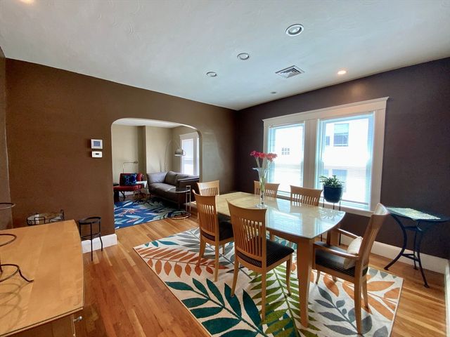 30-32 Moulton Rd 32, Arlington, MA 02476