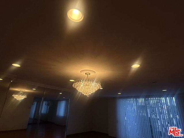 100 S Doheny Drive 213, Los Angeles, CA 90048
