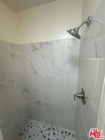 100 S Doheny Drive 213, Los Angeles, CA 90048