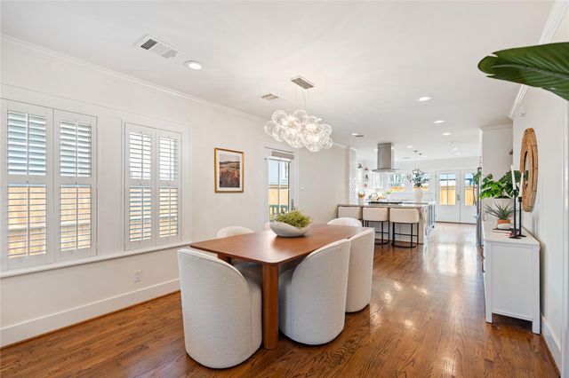 1111 Le Green Street, Houston, TX 77009