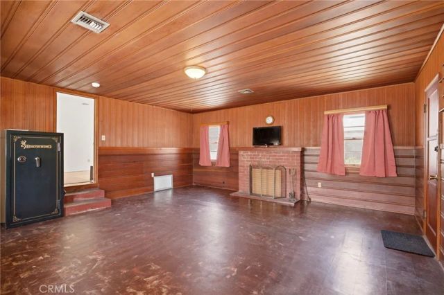3857 N Sierra, San Bernardino, CA 92405