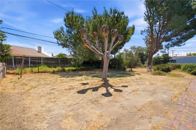 3857 N Sierra, San Bernardino, CA 92405