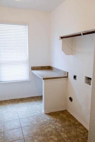 3213 Peninsula Trail, Denton, TX 76208