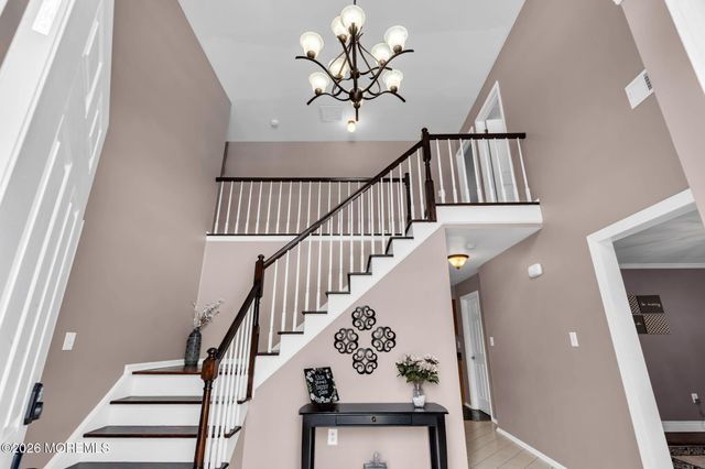 31 Pitney Lane, Jackson, NJ 08527