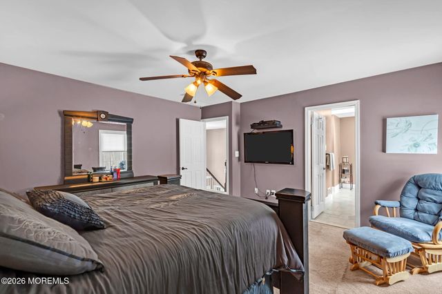 31 Pitney Lane, Jackson, NJ 08527