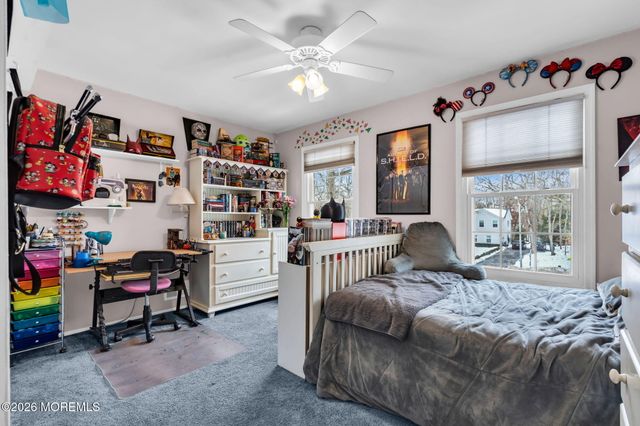 31 Pitney Lane, Jackson, NJ 08527