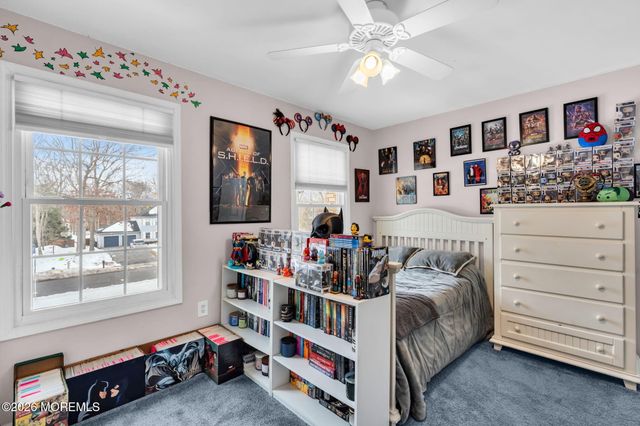 31 Pitney Lane, Jackson, NJ 08527