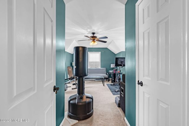 31 Pitney Lane, Jackson, NJ 08527