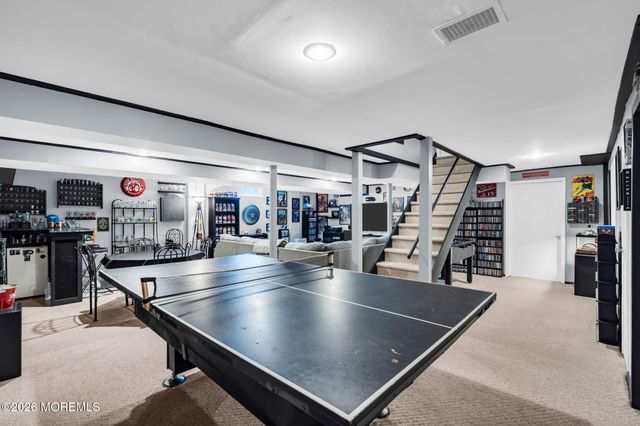 31 Pitney Lane, Jackson, NJ 08527